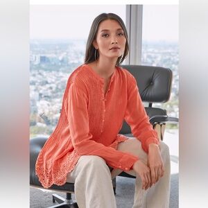 Johnny Was Leonie Pintuck Blouse with Scalloped Eyelet Embroidered Hem size M